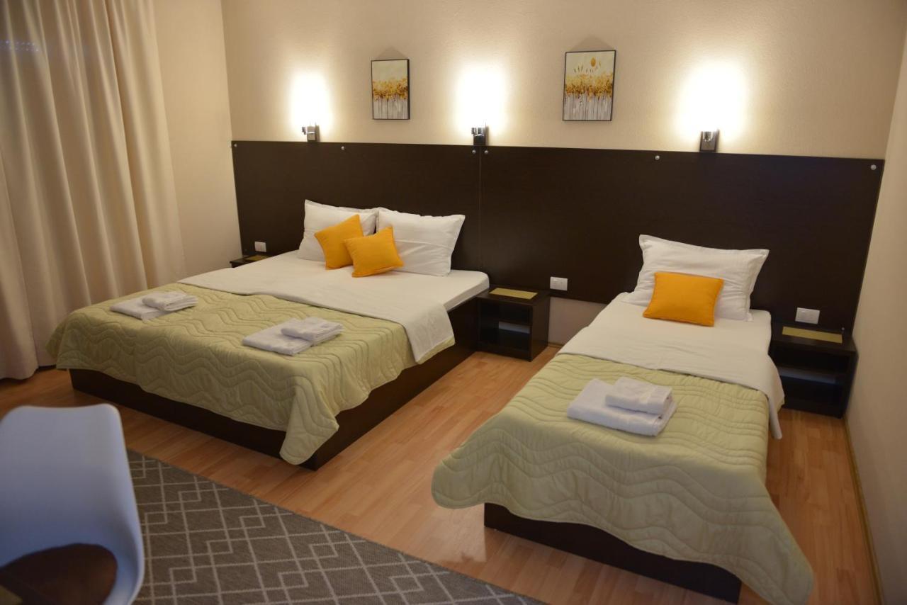 Apartmani Tomic Kladovo Ngoại thất bức ảnh