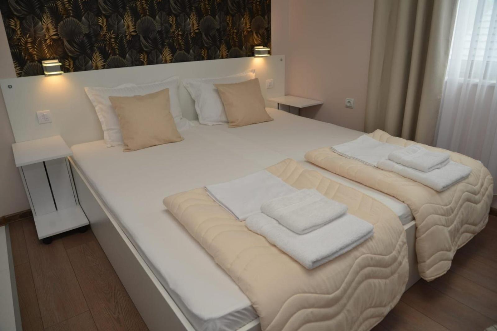 Apartmani Tomic Kladovo Ngoại thất bức ảnh