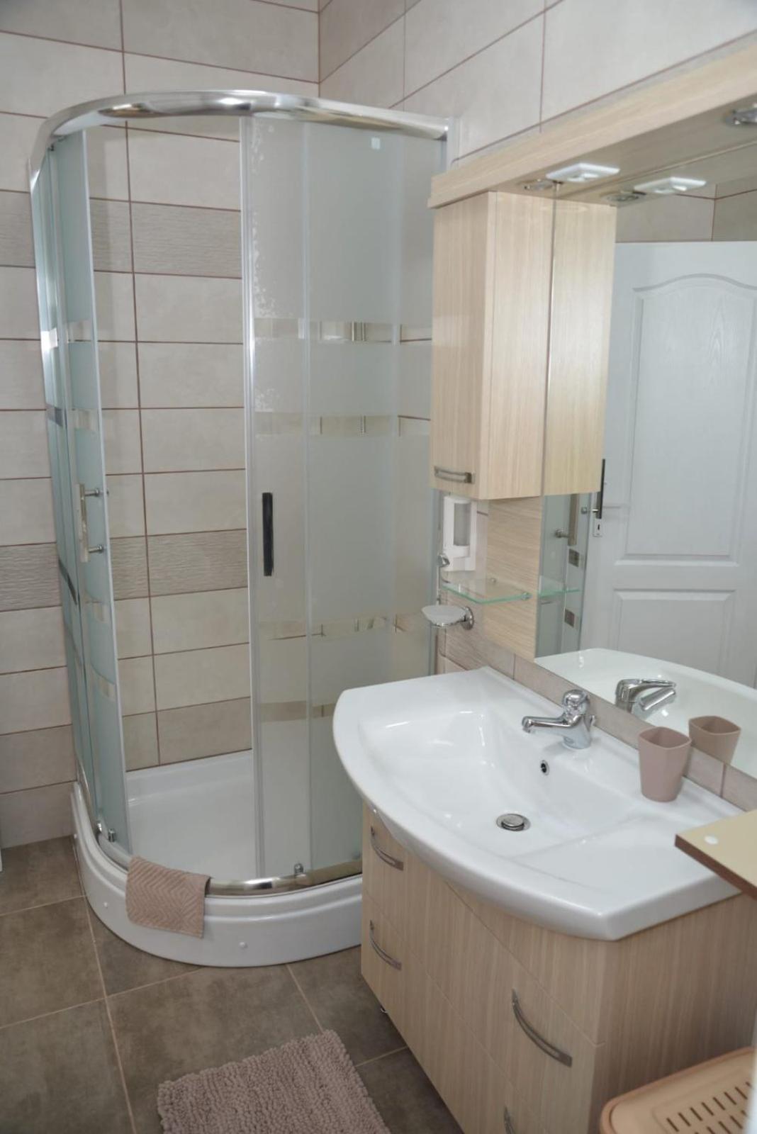 Apartmani Tomic Kladovo Ngoại thất bức ảnh